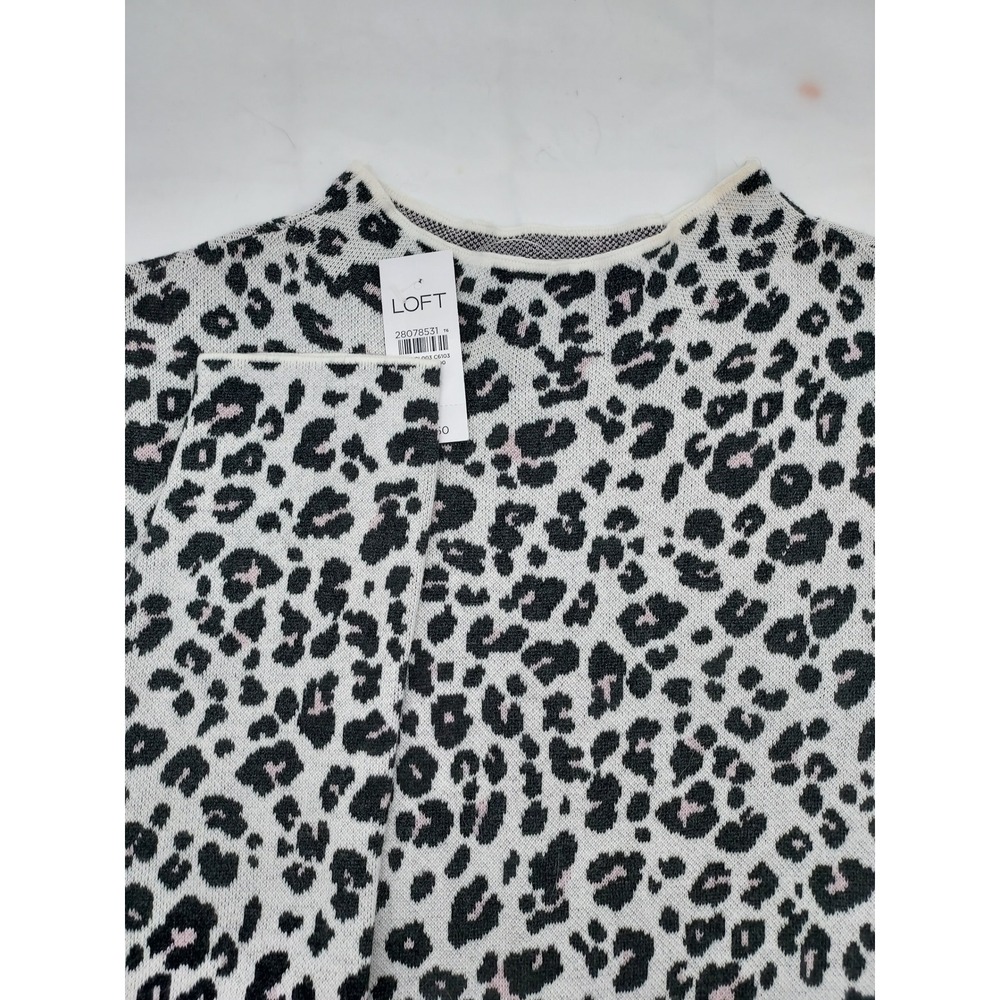 LOFT Women's Size L Leopard Print Mock Neck Long Sleeve Knit Top Sweater‎